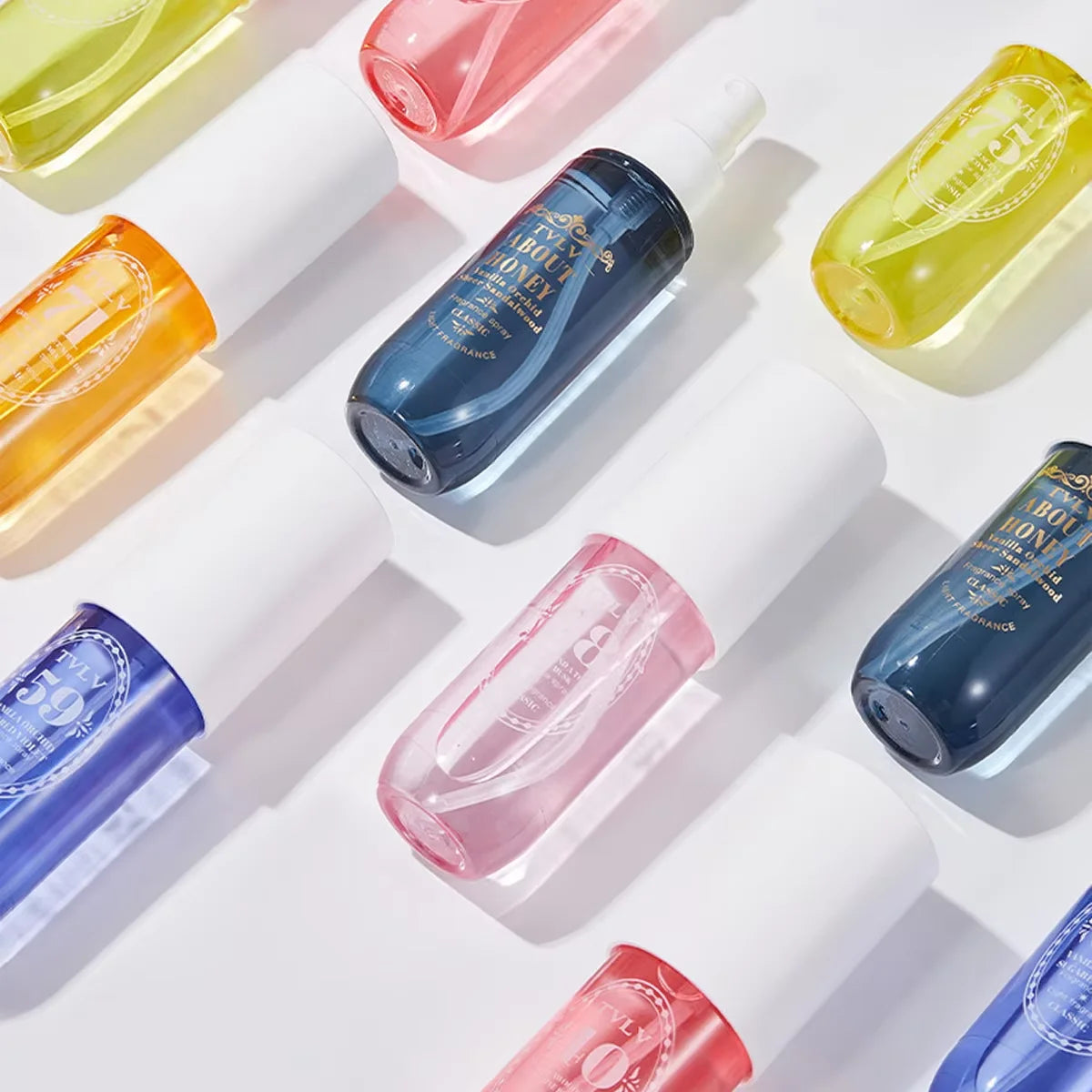 Hair Care Essential Oil Fragrance Nourishes, Improves Split Ends, and Enhances Hair Elasticity